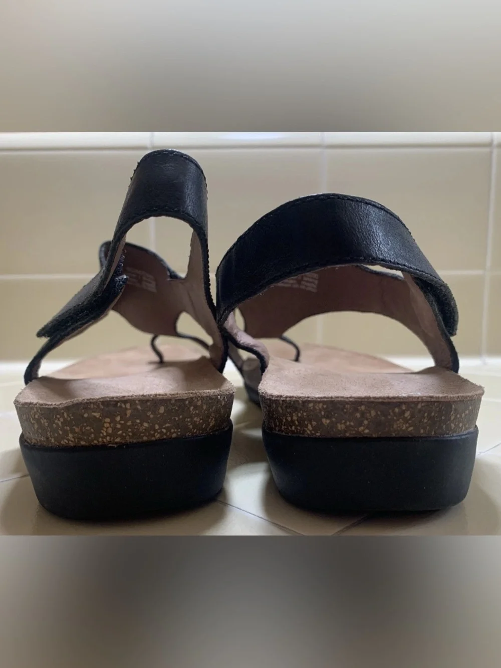 Dansko Reece Black Waxy Leather Women's Toe Loop Comfort Sandal EU 41 US 10.5-11